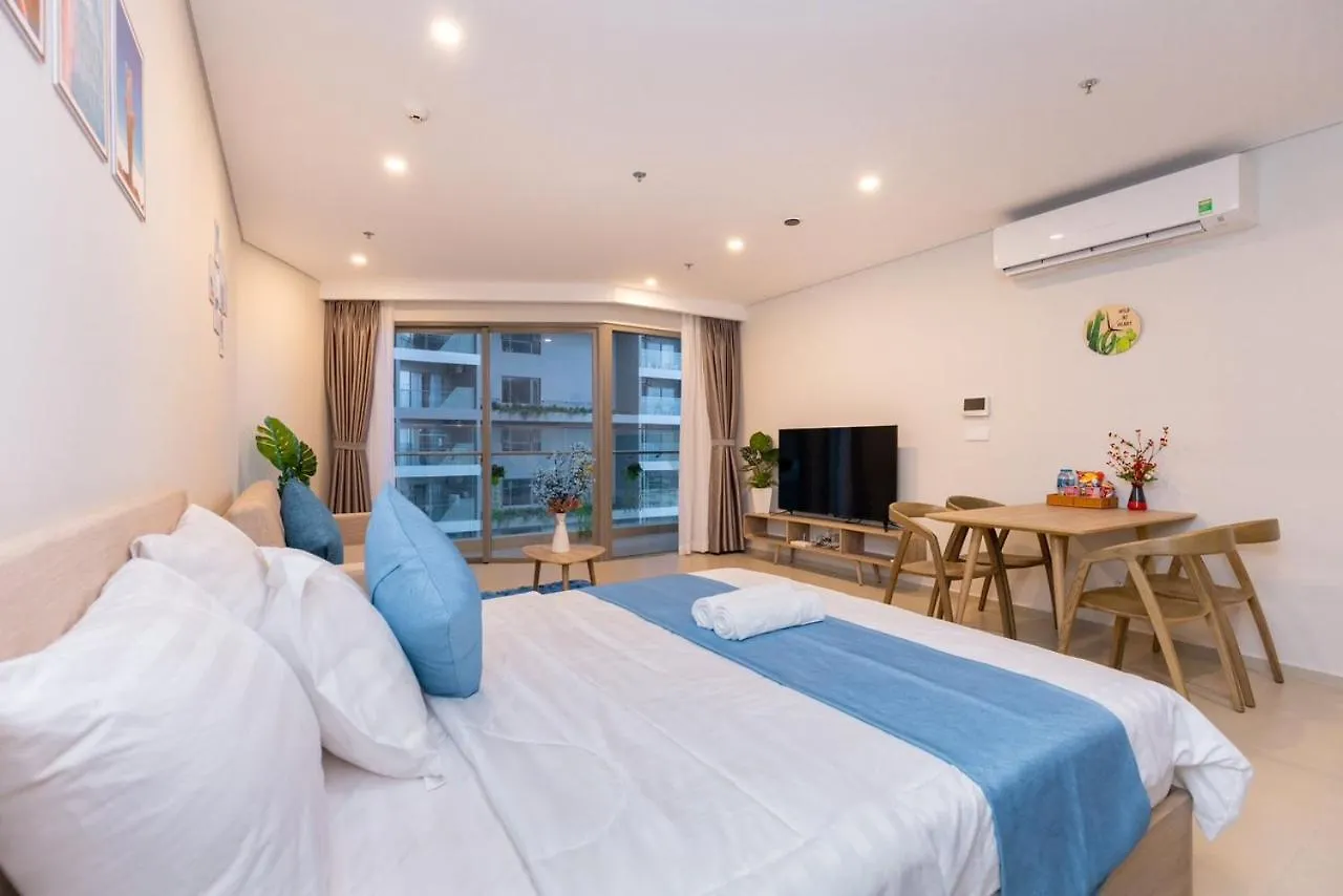 The Song Vung Tau: 5-Star Beach View Condotel 0*,