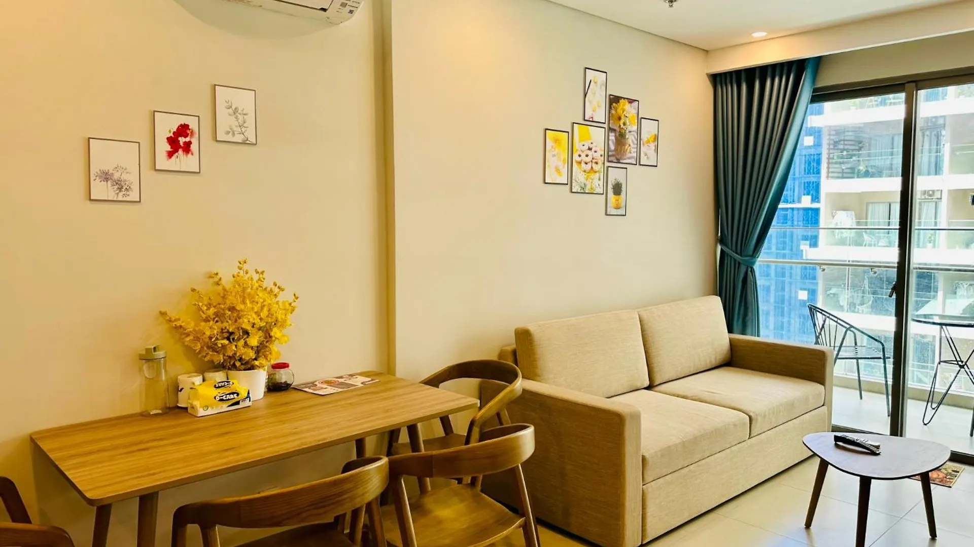 Apartment The Song Vung Tau: 5-Star Beach View Condotel Vietnam